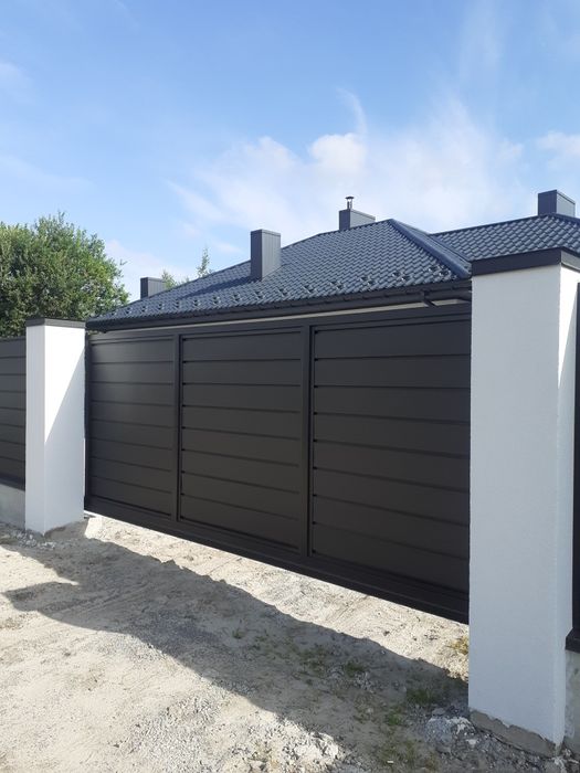 Все дя даху та паркану