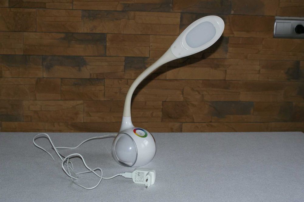 Lampka biurkowa LED PLATINET 43130 Biała nocna kolory regulacja USB