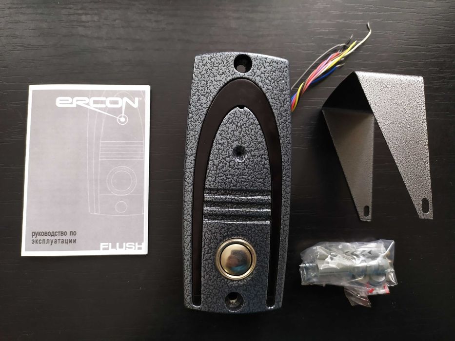 Панель виклику нова з ч/б камерою і зчитувачем ключів Touch-Memory