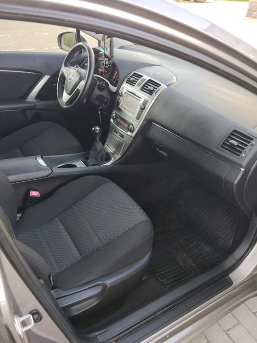 Sprzedam samochód Toyota Avensis