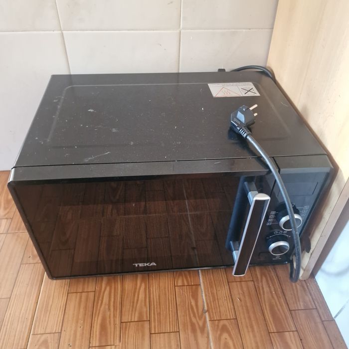 Microondas TEKA  Usado 1 Vez