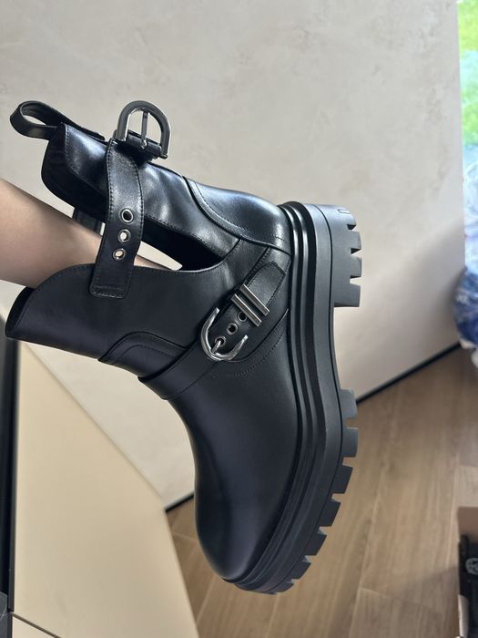 чорні шкіряні черевики Stuart Weitzman Maverick  (ОРИГІНАЛ)