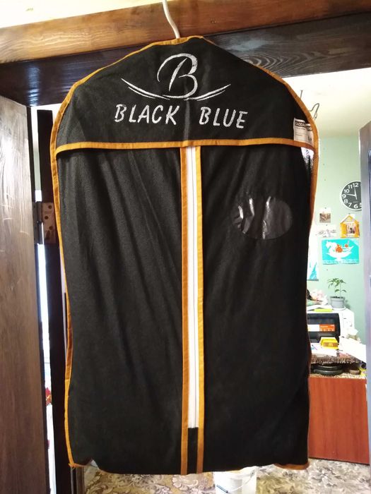 Продам шкільний костюм