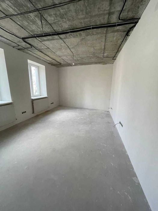 Продаж приміщення з ремонтом 226 м² в Новобудові вул. Зелена