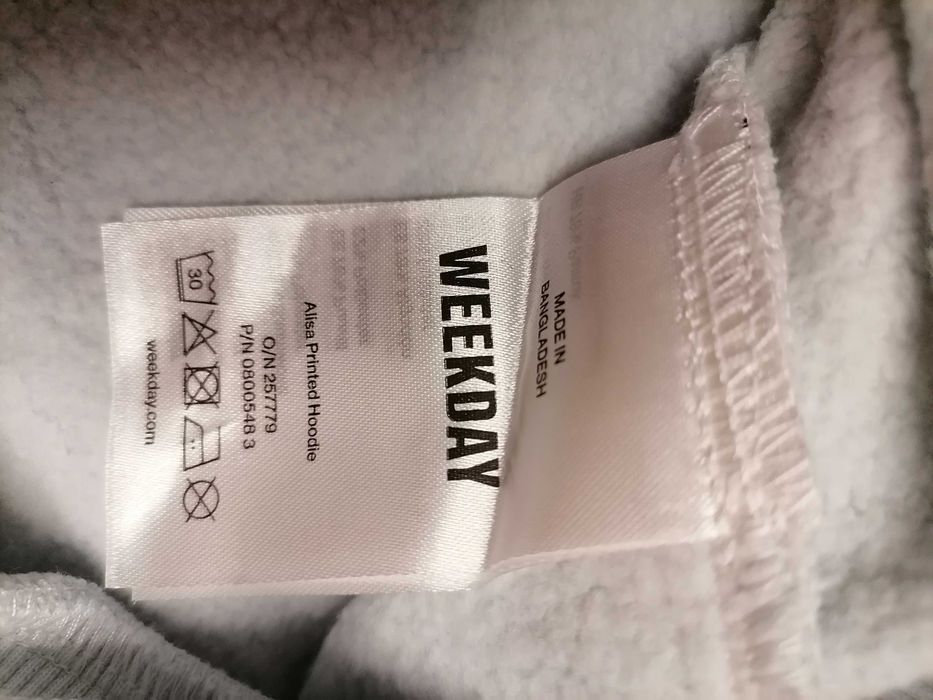 bluza oversize weekday