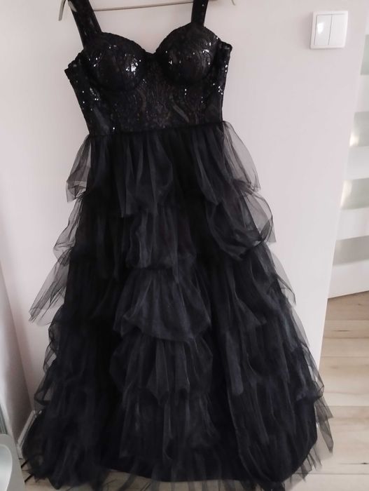 Sukienka studniówka