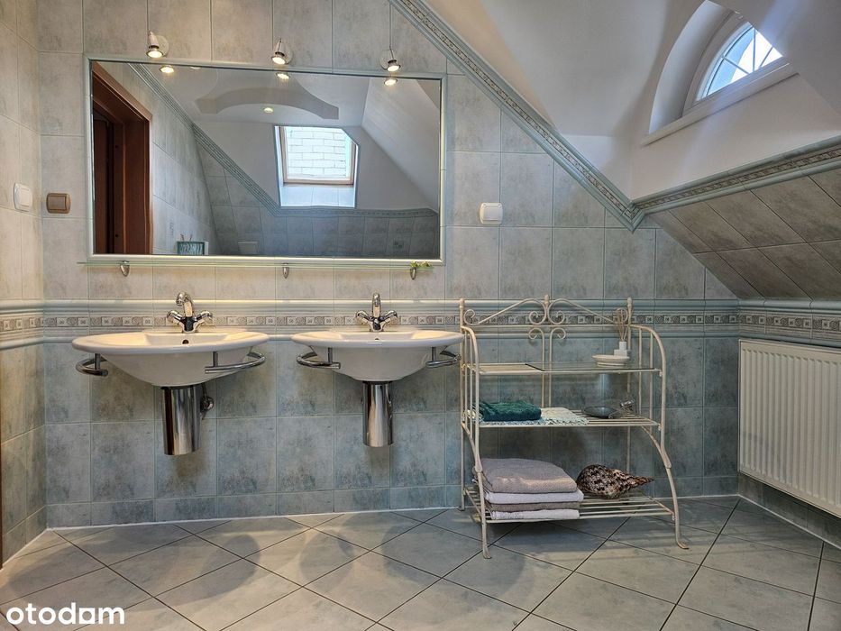 Elegancki dworek z apartamentem dla gości  w Stargardzie, ul. Reymonta