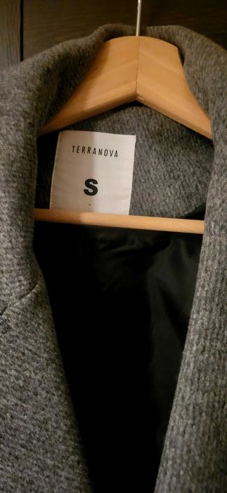 Plaszcz damski Terranova