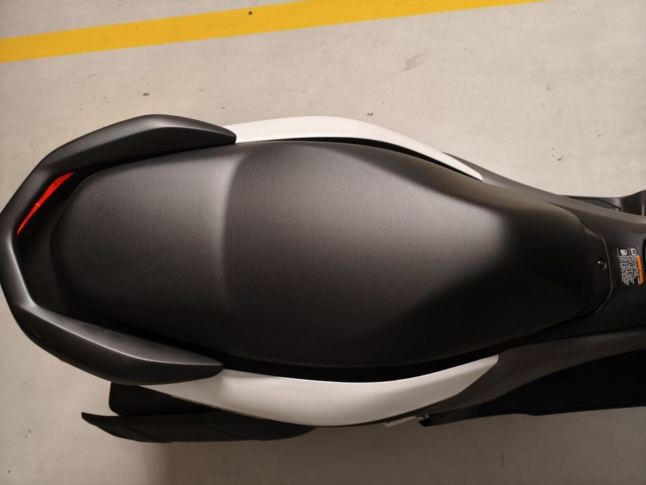 Yamaha NMAX 125 cm3