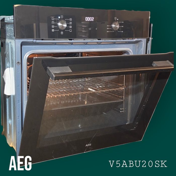 AEG V5ABU20SK – piekarnik do zabudowy 60 cm; SurroundCook; Pizza; AquaClean