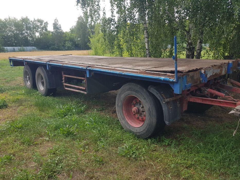 Продам бортовий причіп