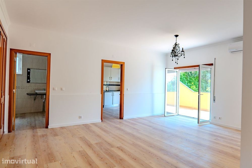 Apartamento T1 Venda em Torres Novas (São Pedro), Lapas e Ribeira Bran