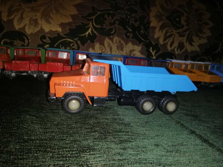 КрАЗ  модели 1 43 машинки СССР