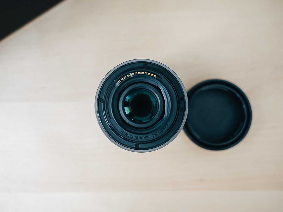 Canon RF 24-50mm F4.5-6.3 IS STM (Dentro da garantia)