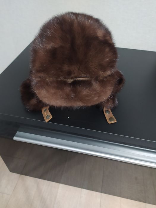 Продам жіночу шапку