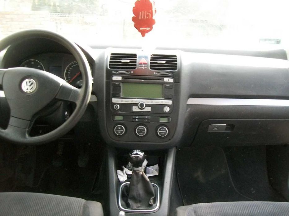 Volkswagen Jetta 1.9 TDI  2005r.Klimatyzacja,hak