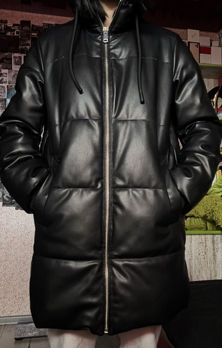 Подовжена куртка Zara жіноче