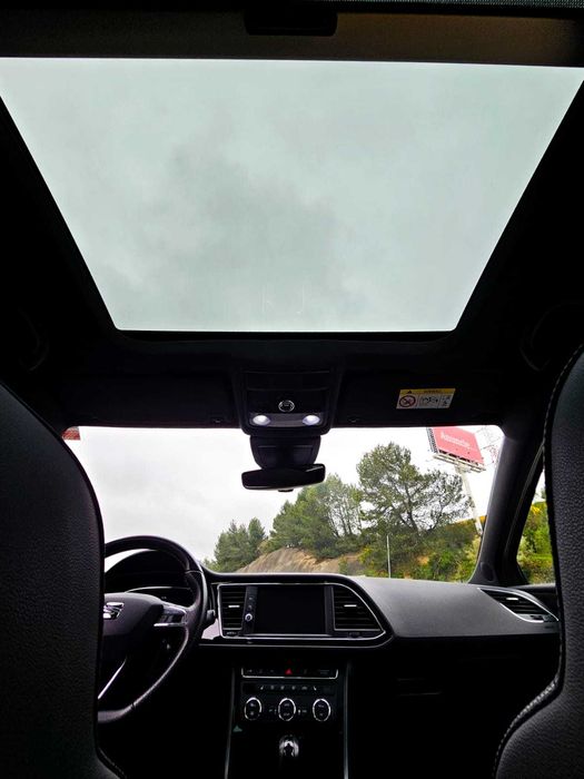 SEAT Leon Cupra 300 Performance