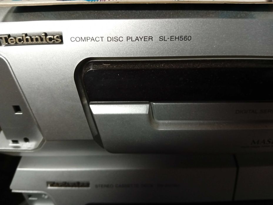 Wieża TECHNICS z procesorem dźwięku