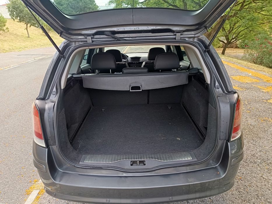 Opel Astra 1.7 CDTI 125CV CX6 195000k