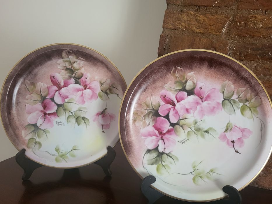 Hand-painted plates64752345018753121