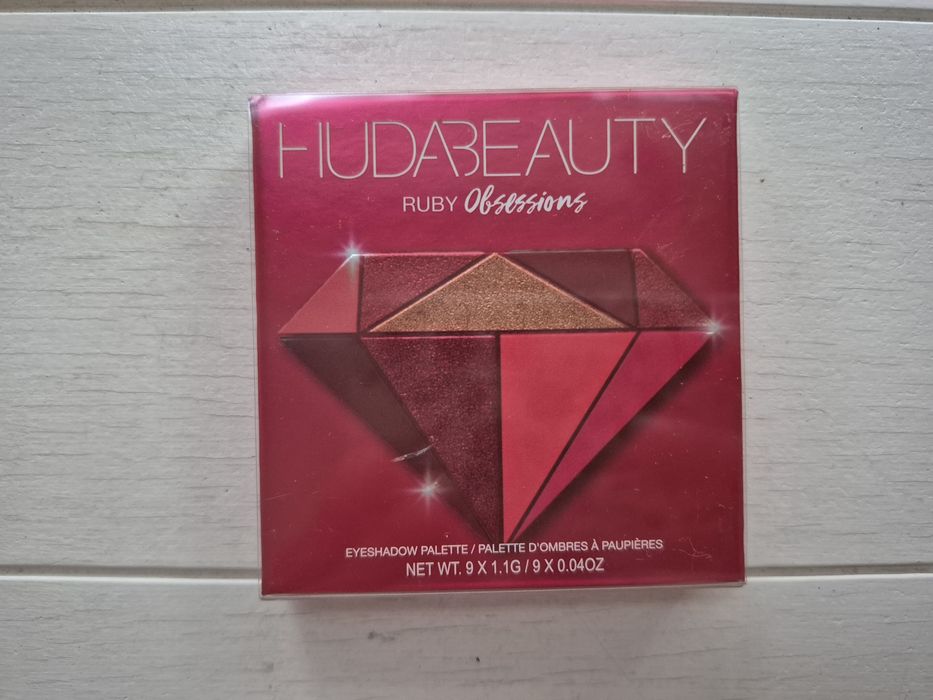 Paletka Cieni Huda Beauty Ruby Obsessions