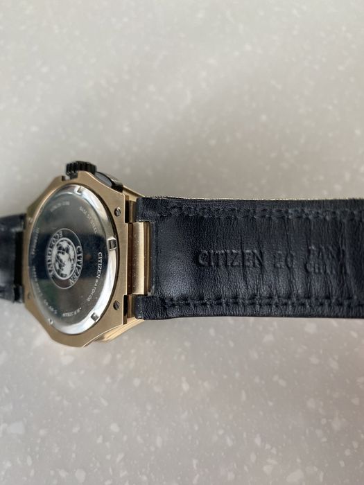 Часы Citizen eco-drive
