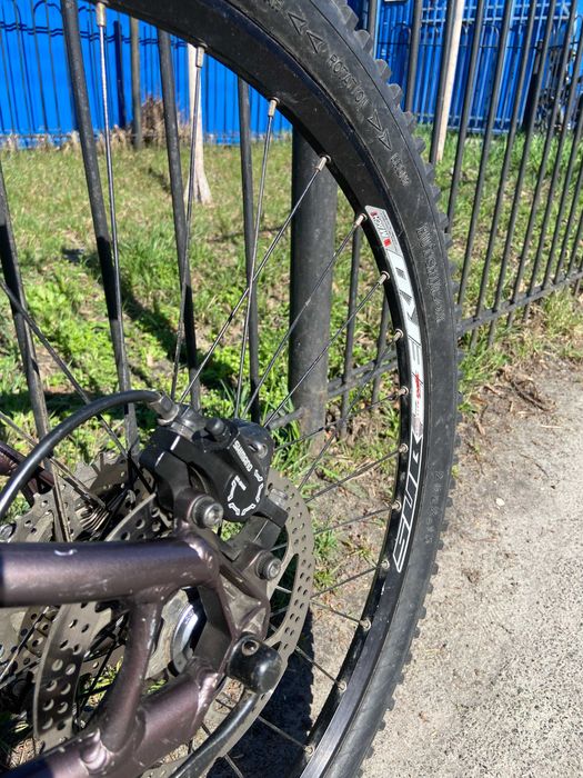 Двопідвіс, двухподвес, Lapierre