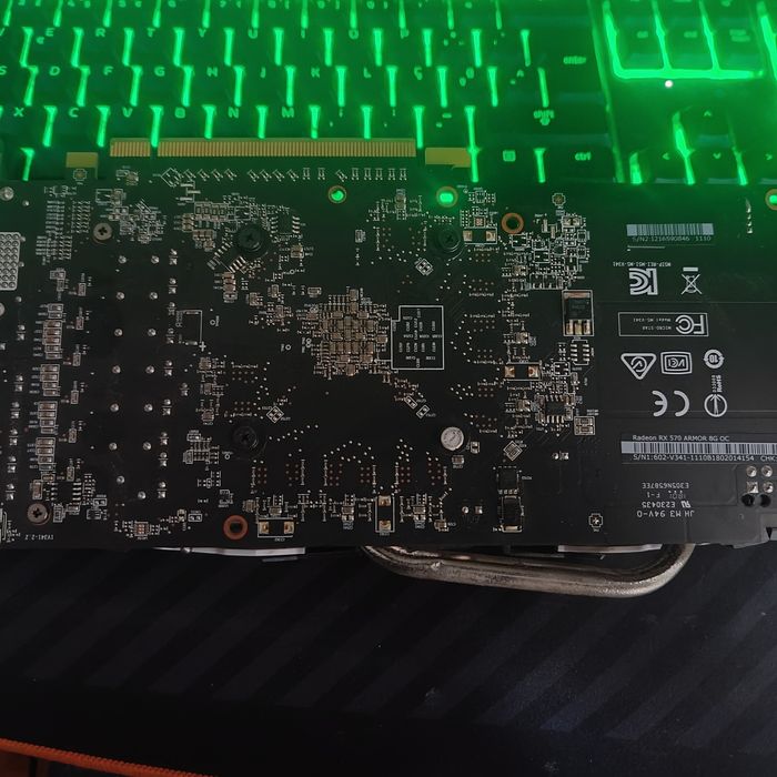 Placa gráfica RX 570 8gb