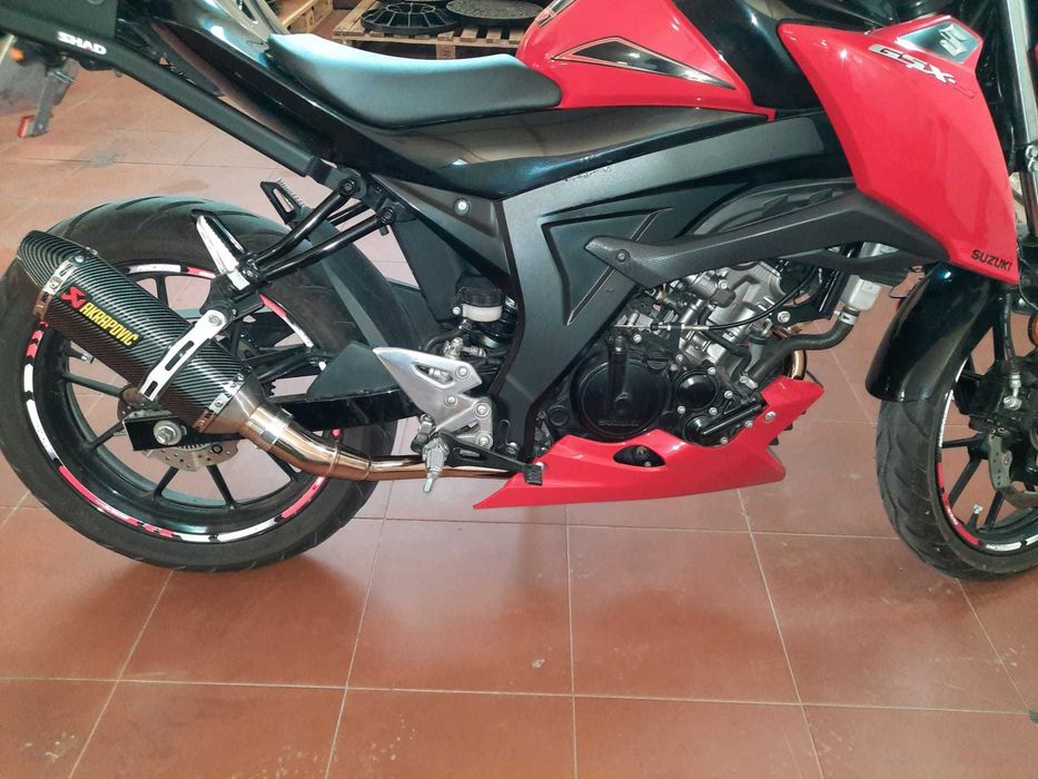 Linha Escape suzuki GSXR 125 gsx-r ponteira gsx-s