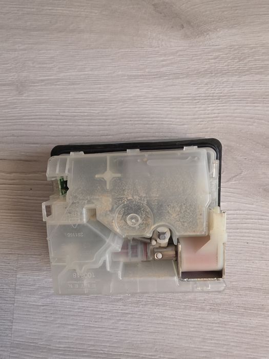 Dozownik detergentu/nabłyszczacza do zmywarki Bosch