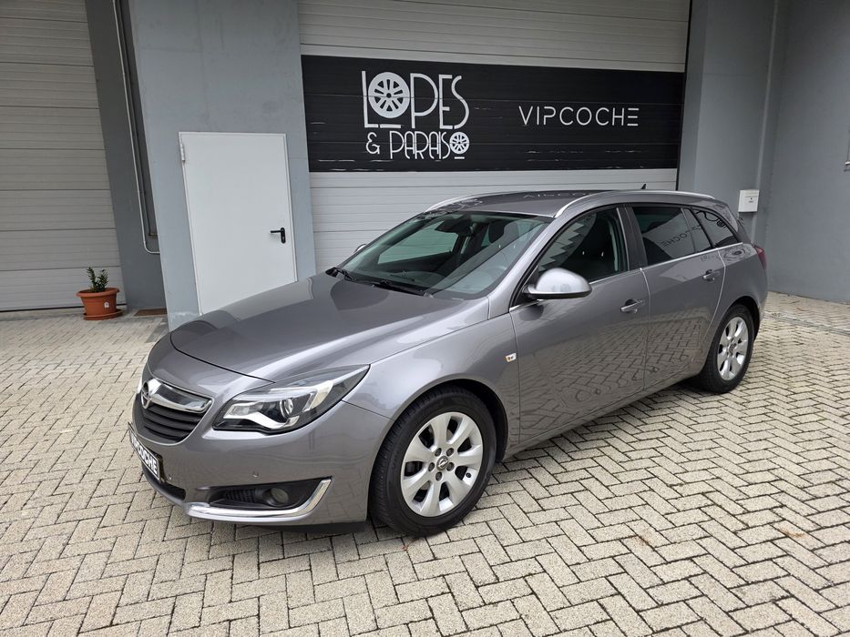 Opel Insignia Sports Tourer Executive GPS 1.6CDTI 136CV CX6 - Garantia