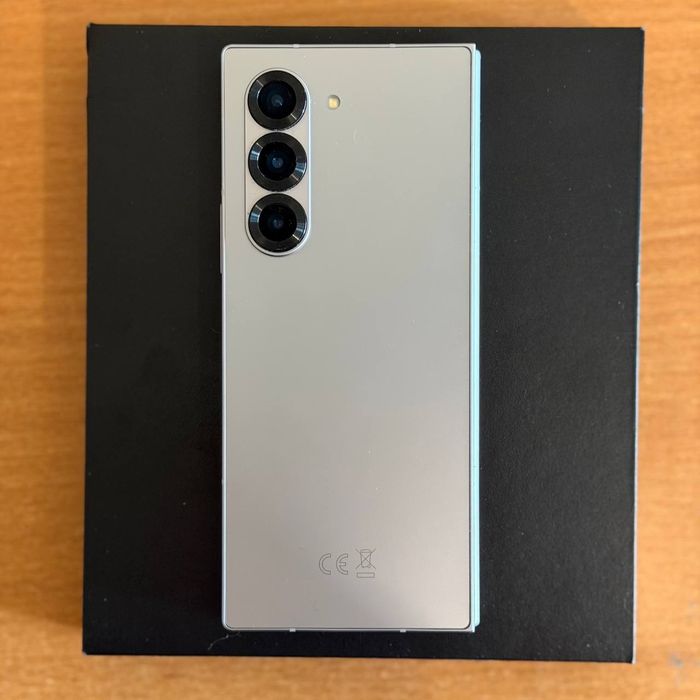 Samsung galaxy Z Fold 6. Официал.