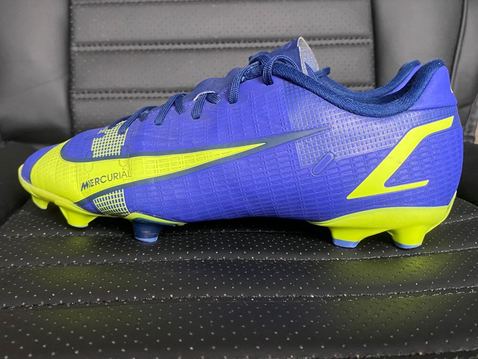 Nike Mercurial Vapor 36,5 (23,5cm) Buty piłkarskie Korki CR7