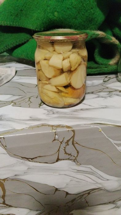 Мариновані гриби маслята,опеньки та білі