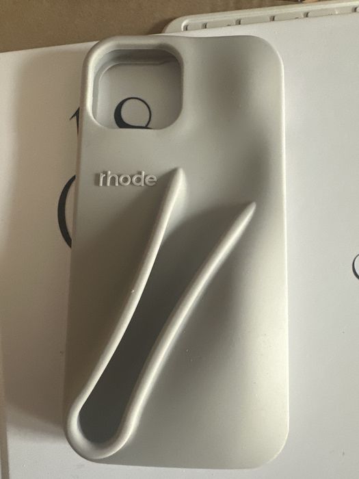 Кейс 14 про Iphone