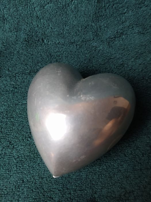 Metalowe serce na biżuterię