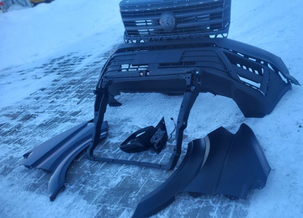 Бампер Крило Телевізор Решітка Зеркало Крафтер 2 Crafter MAN