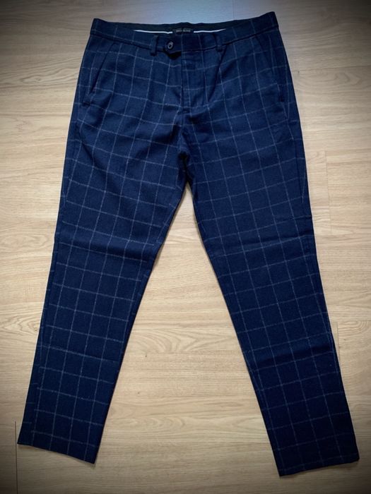 Calças azuis com padrão (Homem)