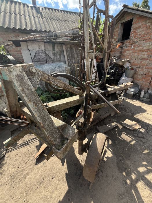 Продам Трактор ЮМЗ 6 в робочому стані