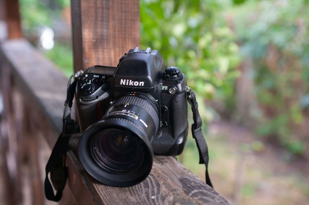 nikon f5 - купити плівкові фотоапарати - Ціна на OLX.ua