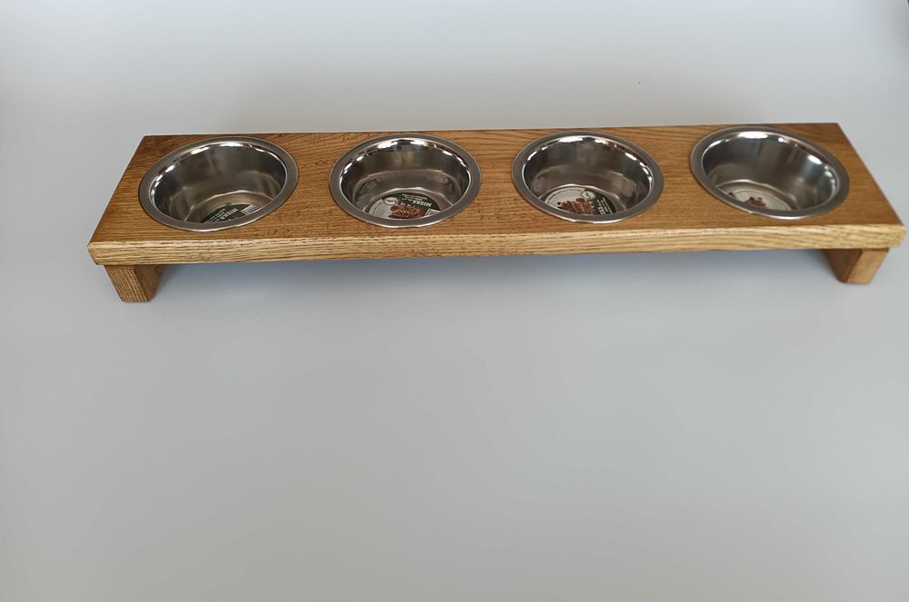 Stojak na miski dla psa lub kota 4 x 0,22l