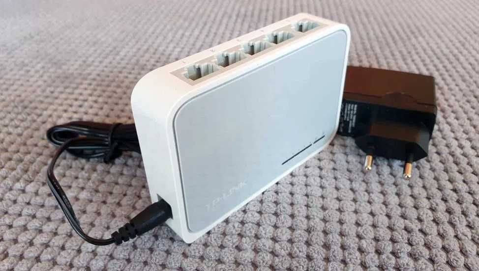 Przełącznik sieciowy switch TP-LINK TL-SF1005D