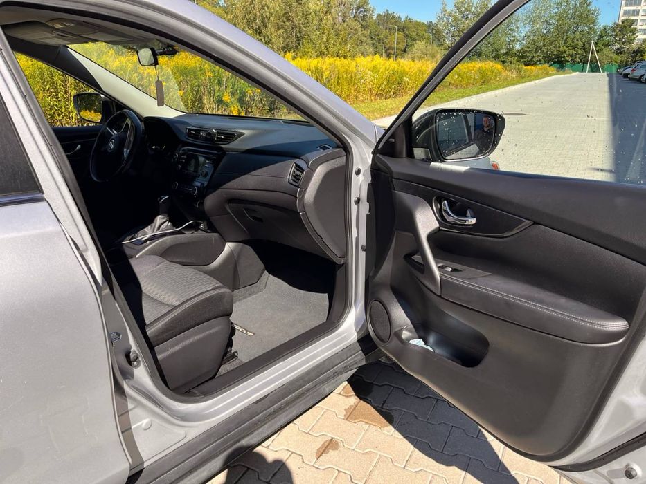 Nissan Rogue T32