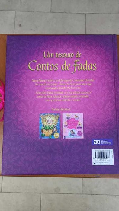 Livro um tesouro de conto de fadas