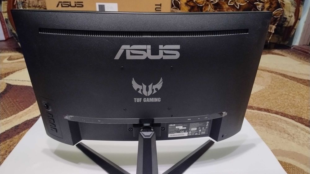 Монітор 24" Asus TUF Gaming VG24VQ1B (Curved)