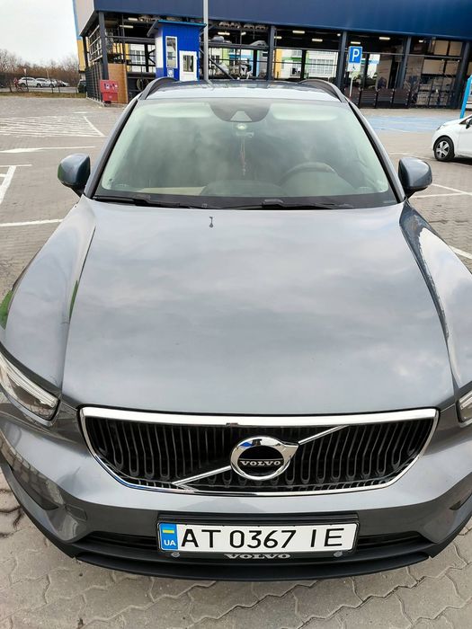 Продається автомобіль.