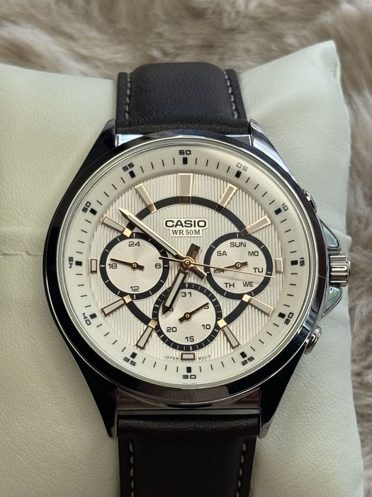 Чоловічий годинник Casio MTP-E303L-7A оригинал мужски часы касио