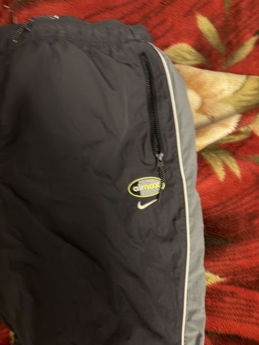 штани нейлонові Nike AirMax