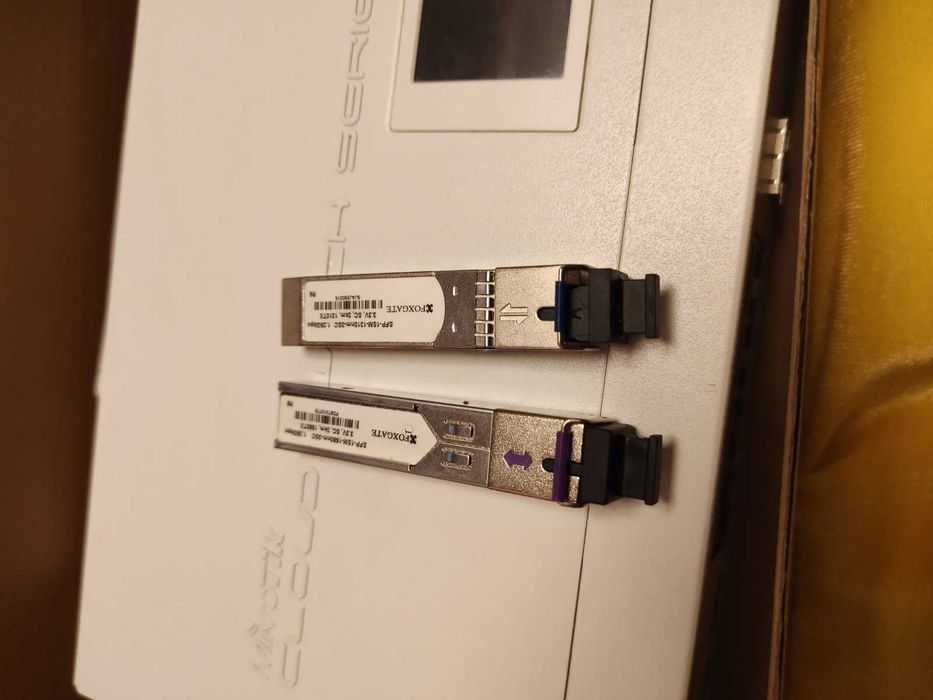 Профессиональный роутер Mikrotik CRS109-8G-1S-2HnD-IN. Wi-Fi 1Gb SFP